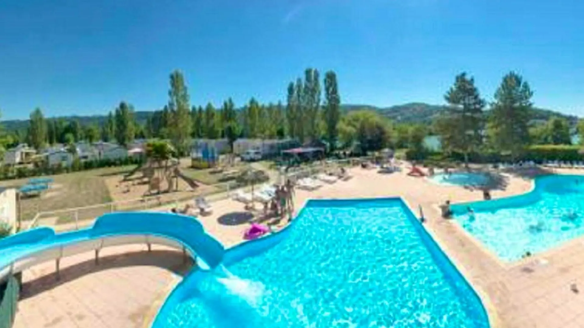 Bungalow Charmant A Condrieu Avec Piscine Partagee Conviviale 0*,